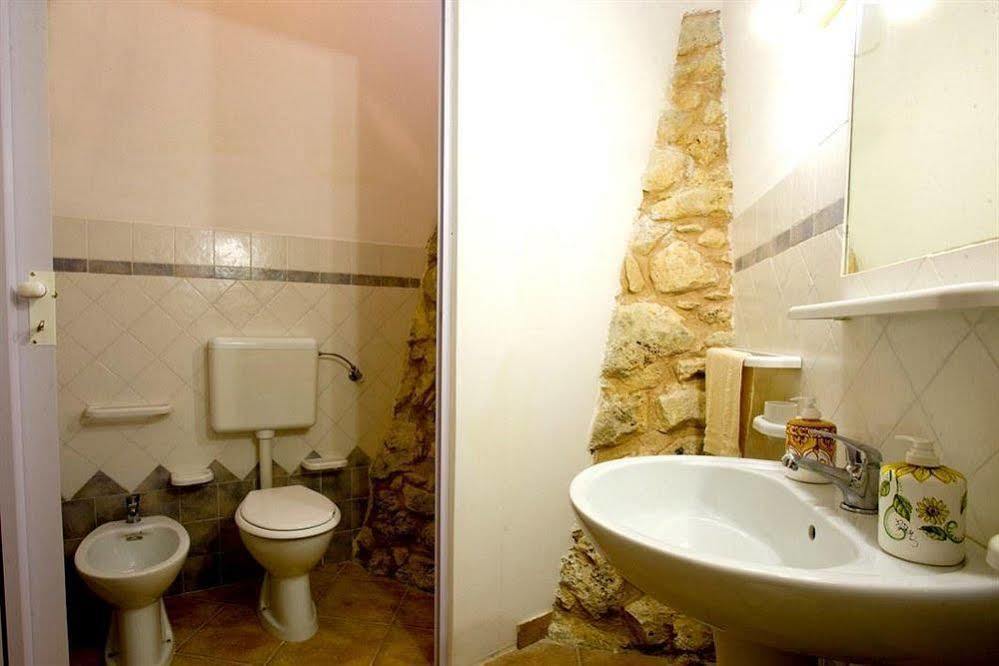 Borgo Del Sole Pensionat Morciano di Leuca Exteriör bild